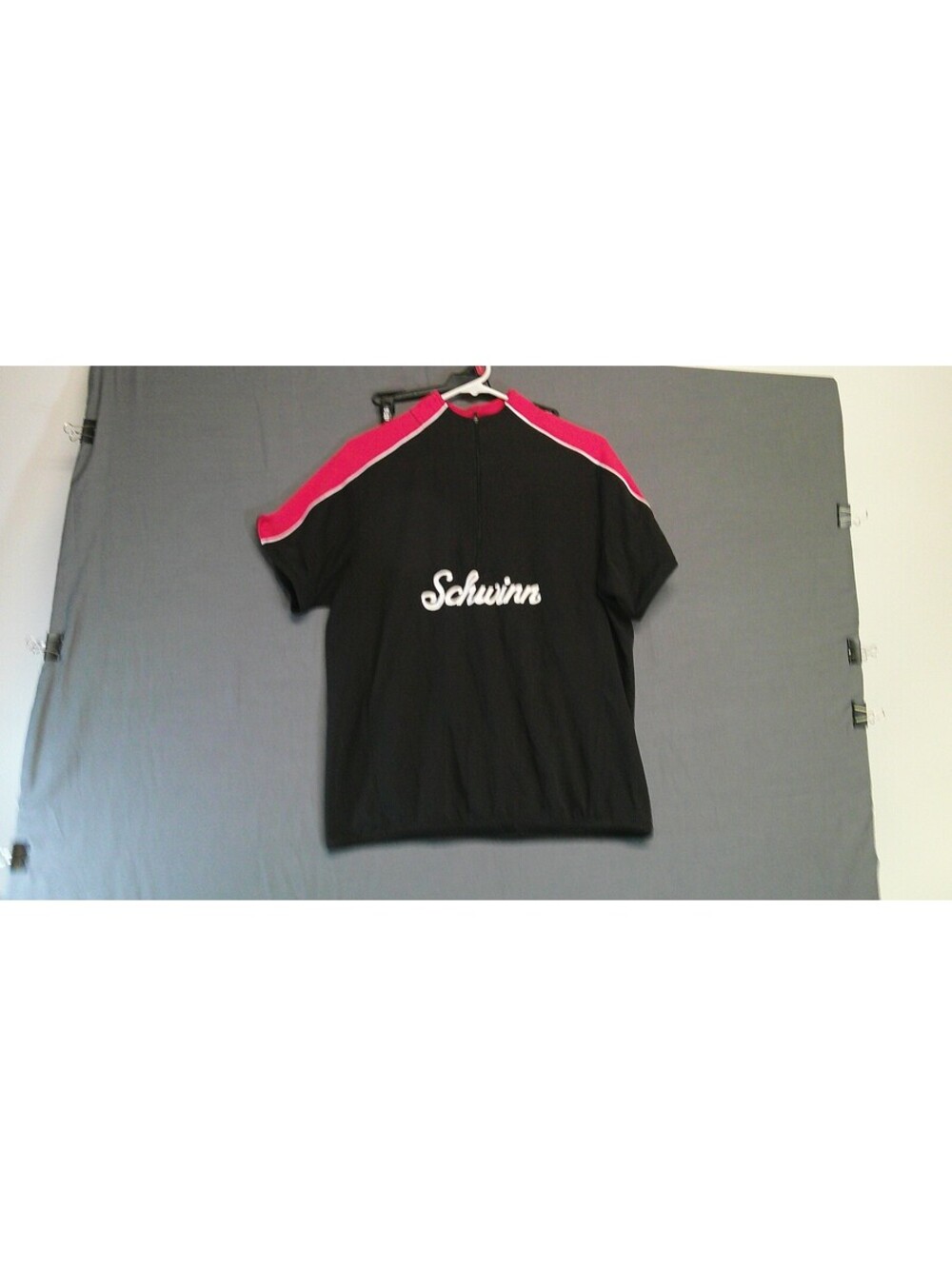Schwinn black and red cycling jersey Size L